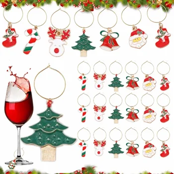 6 adet / takım Noel şarap bardakları Dekorasyon Charm Parti Yılbaşı Kupası Yüzük Dekorasyon 2024 Noel Takılar Ev Dekorasyon